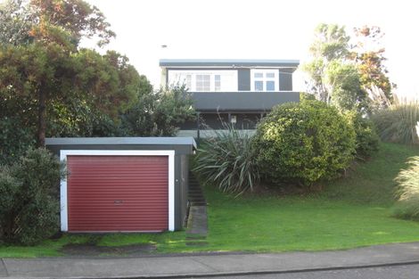 Photo of property in 5 Allen Road, Raumati Beach, Paraparaumu, 5032