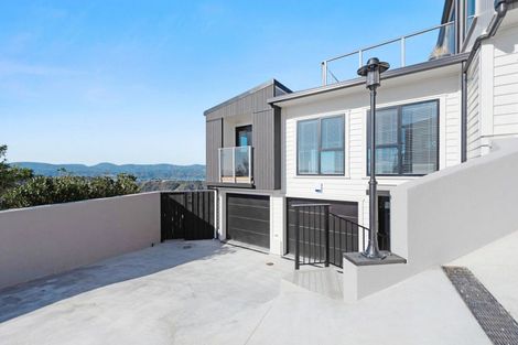Photo of property in 4/25 Thane Road, Roseneath, Wellington, 6011