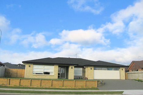 Photo of property in 145 Milne Drive, Paraparaumu, 5032