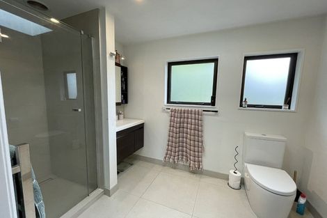 Photo of property in 26c Nevada Drive, Merrilands, New Plymouth, 4312