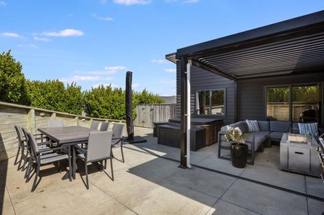 Photo of property in 12 Mo Street, Camborne, Porirua, 5026