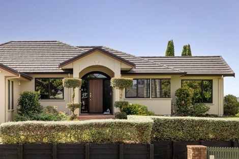 Photo of property in 2 Brackenburn Drive, Ohauiti, Tauranga, 3112