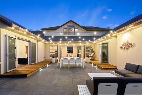 Photo of property in 35 Barrington Drive, Huntington, Hamilton, 3210