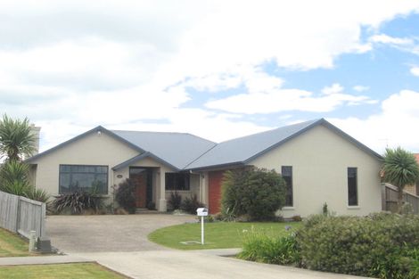 Photo of property in 30 Oaklands Drive, Cambridge, 3434