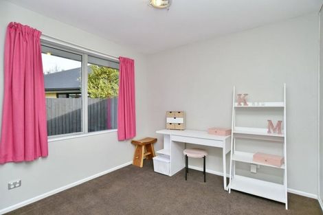 Photo of property in 35a Bayswater Crescent, Bromley, Christchurch, 8062