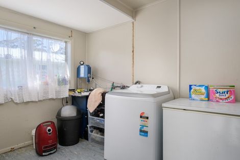 Photo of property in 16 Lawrence Street, Outer Kaiti, Gisborne, 4010