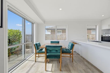 Photo of property in 1 Te Wharo Drive, Papamoa, 3118