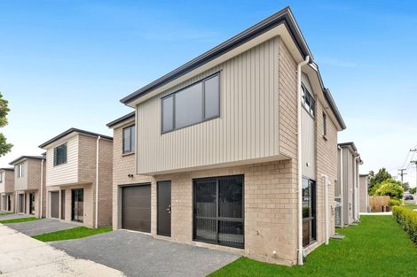 Photo of property in 147b Bucklands Beach Road, Bucklands Beach, Auckland, 2012