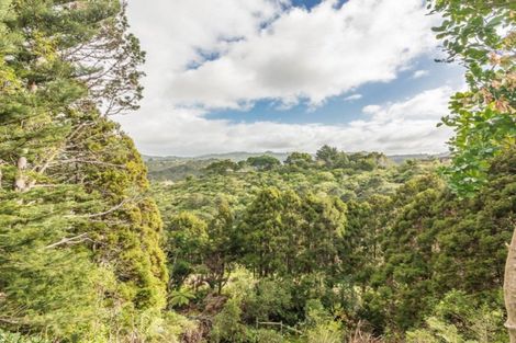 Photo of property in 663 South Titirangi Road, Titirangi, Auckland, 0604