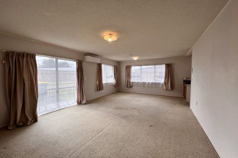 Photo of property in 3/45 Wellington Street, Pukekohe, 2120