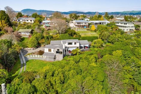 Photo of property in 35d Grand Vue Road, Kawaha Point, Rotorua, 3010