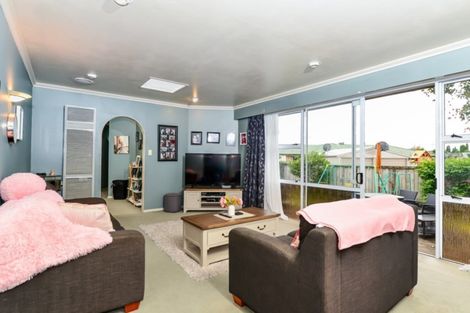 Photo of property in 121 Bryant Road, St Andrews, Hamilton, 3200