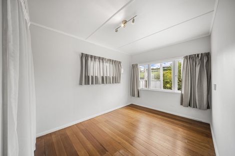 Photo of property in 17 Main Road, Raglan, 3225