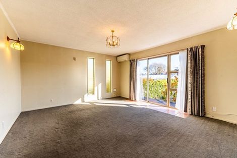 Photo of property in 1/1 Chaucer Street, Highfield, Timaru, 7910