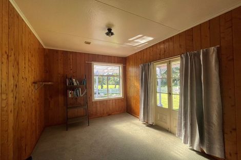 Photo of property in 1186 Egmont Road, Egmont Village, New Plymouth, 4372