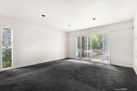 Photo of property in 100 Hill Street, Thorndon, Wellington, 6011