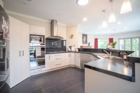 Photo of property in 3 Peppertree Glade, Kelvin Grove, Palmerston North, 4414