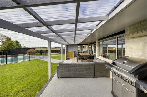 Photo of property in 46 Ulyatt Road, Meeanee, Napier, 4112