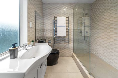 Photo of property in 7 Wattle Street, New Lynn, Auckland, 0600