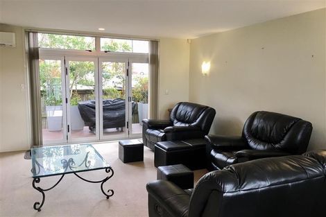 Photo of property in 6c Carlton Gore Road, Grafton, Auckland, 1023