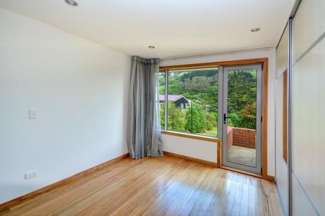 Photo of property in 1 Currie Street, Port Chalmers, 9023