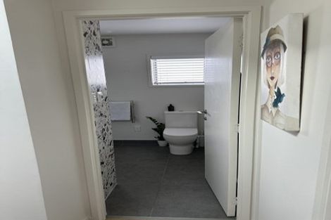 Photo of property in 3/5 Waipa Street, Birkenhead, Auckland, 0626