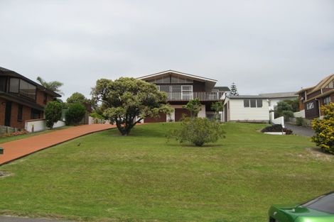 Photo of property in 17 Little Barrier Avenue, Manly, Whangaparaoa, 0930