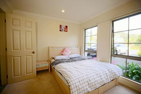 Photo of property in 118 Hugh Green Drive, Pinehill, Auckland, 0632