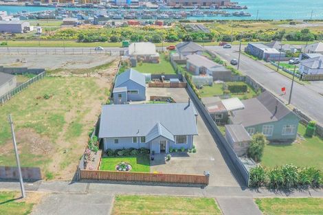 Photo of property in 183 Barrow Street, Bluff, 9814