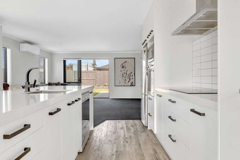 Photo of property in 54 Tamapahore Boulevard, Papamoa Beach, Papamoa, 3118