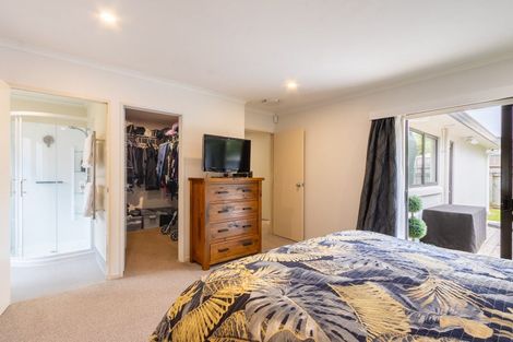 Photo of property in 94 Weggery Drive, Waikanae Beach, Waikanae, 5036