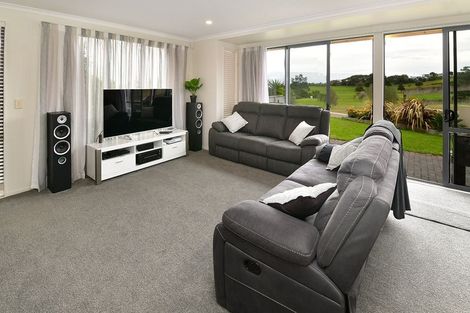 Photo of property in 31 Alverna View, Gulf Harbour, Whangaparaoa, 0930