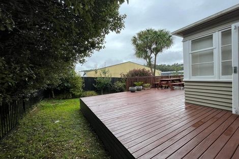 Photo of property in 379c West Coast Road, Glen Eden, Auckland, 0602