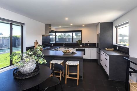 Photo of property in 2a Ballance Street, Waimairi Beach, Christchurch, 8083