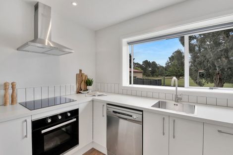 Photo of property in 21 Colac Street, Avondale, Christchurch, 8061