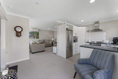 Photo of property in 15 Ian Peter Way, Otaki, 5512