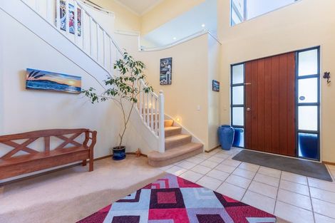 Photo of property in 3 Shearwater Rise, Paraparaumu Beach, Paraparaumu, 5032