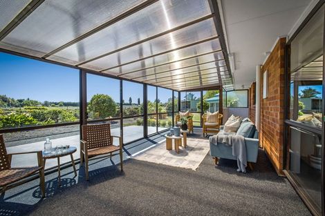 Photo of property in 704 Hawkins Road, Marshland, Christchurch, 8051