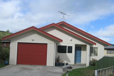 Photo of property in 37 Parklands Drive, Karori, Wellington, 6012