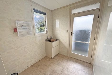 Photo of property in 9 Aotea Crescent, Tokoroa, 3420