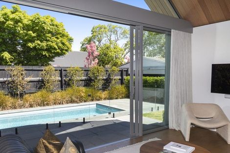 Photo of property in 3 Ngahere Street, Fendalton, Christchurch, 8041