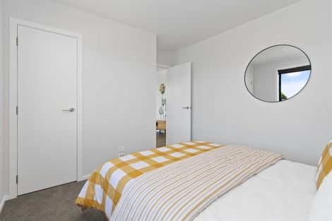 Photo of property in 2/16 Betley Crescent, Fairview Downs, Hamilton, 3214