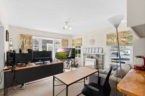 Photo of property in 8 Parkinson Place, Ilam, Christchurch, 8041