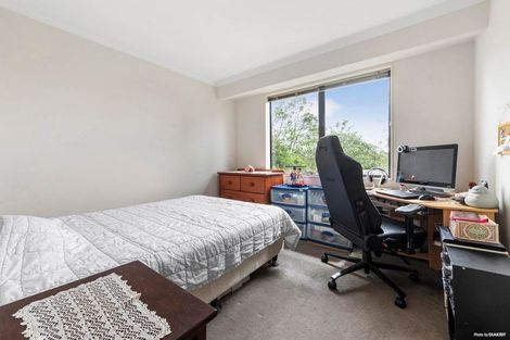 Photo of property in 55 Tiriwa Drive, Massey, Auckland, 0614