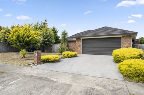 Photo of property in 15 Leanne Way, Waikanae Beach, Waikanae, 5036