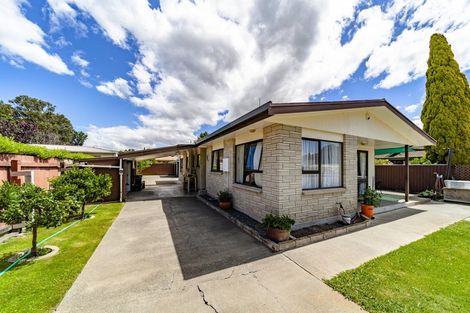 Photo of property in 32 O'dowd Road, Taradale, Napier, 4112