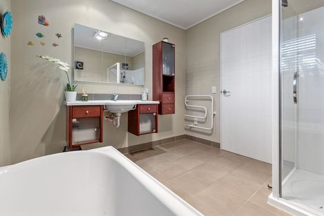 Photo of property in 31 York Street, Solway, Masterton, 5810