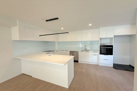 Photo of property in 74d Sycamore Drive, Sunnynook, Auckland, 0620