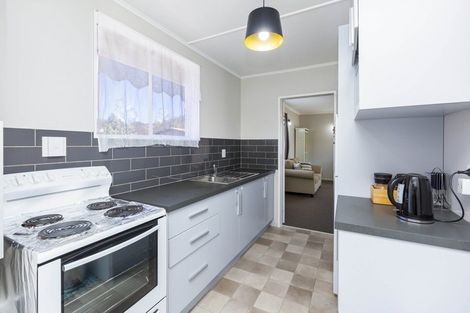 Photo of property in 2/39 Palmer Court, Silverstream, Upper Hutt, 5019