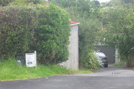 Photo of property in 17 Sunward Rise, Glenfield, Auckland, 0629